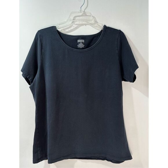 Duluth Trading Co Tops - Duluth Trading Co. women’s black short sleeve tshirt size XL.   #14-0336
